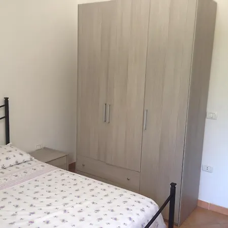 Apartment Blue House Badesi